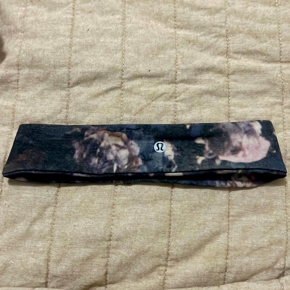 Lululemon headband